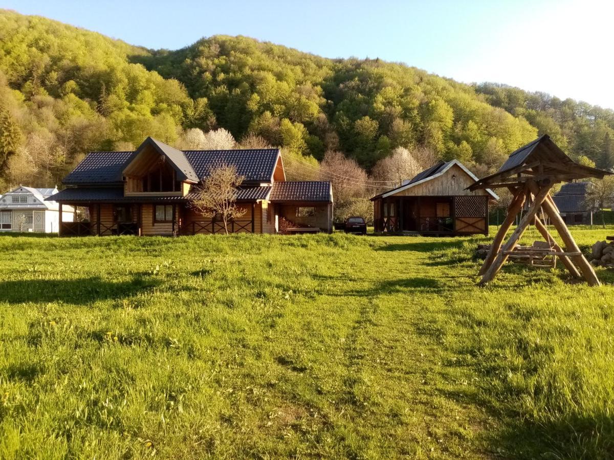 Садиба Федорчуків За Рікою Sesori Kültér fotó