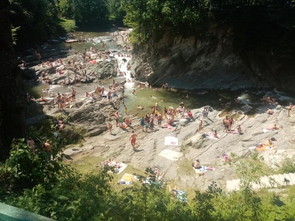 Садиба Федорчуків За Рікою Sesori Kültér fotó